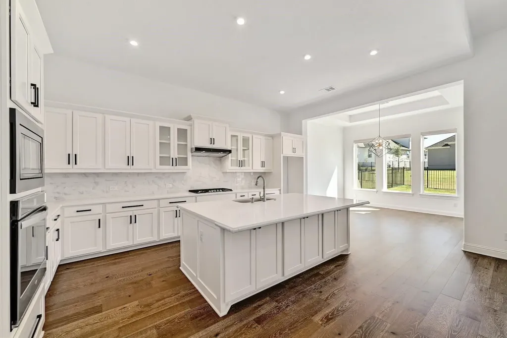 2124 Bel Paese Bend Leander TX 78641