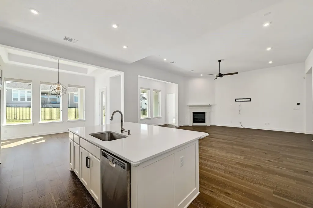 2124 Bel Paese Bend Leander TX 78641