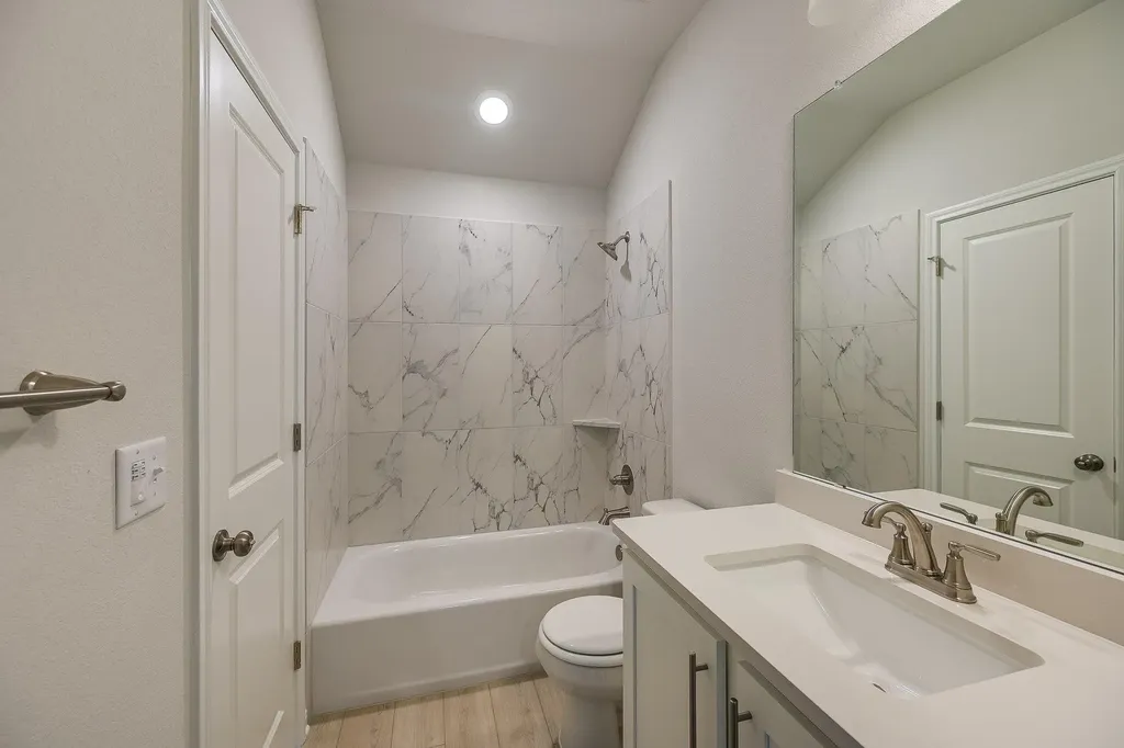 8603 Dongan Drive Austin TX 78744