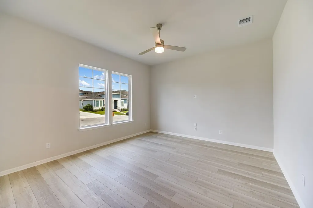 8603 Dongan Drive Austin TX 78744