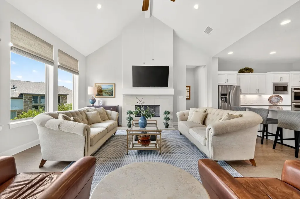 2407 Skywalk Lane Spicewood TX 78669
