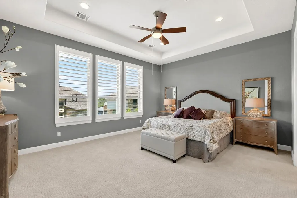 2407 Skywalk Lane Spicewood TX 78669