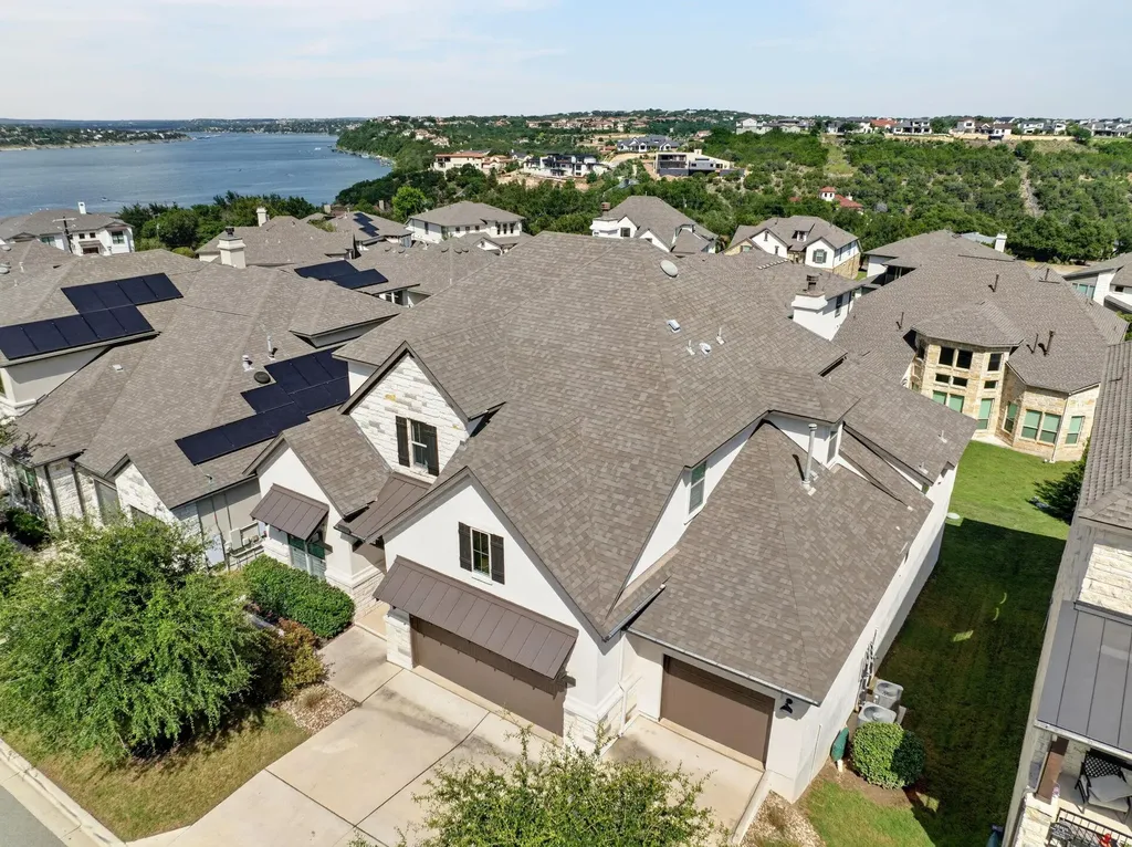 2407 Skywalk Lane Spicewood TX 78669