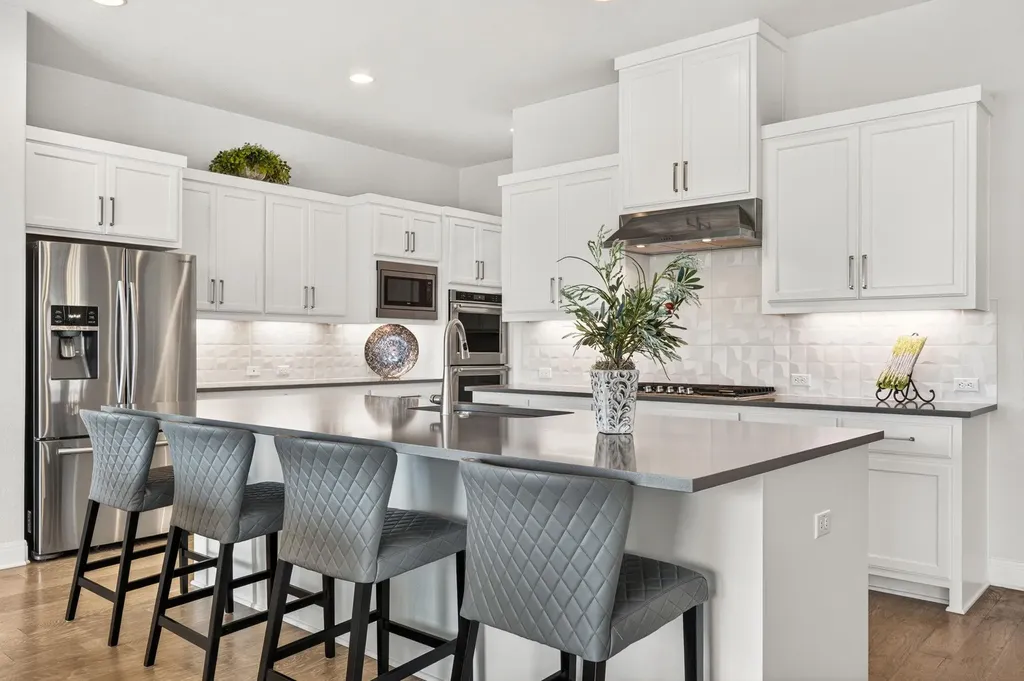 2407 Skywalk Lane Spicewood TX 78669