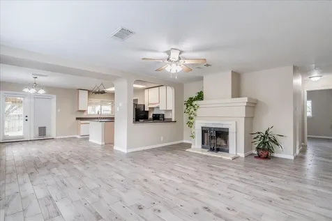 1142 Stone Garden New Braunfels TX 78130
