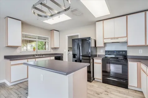 1142 Stone Garden New Braunfels TX 78130