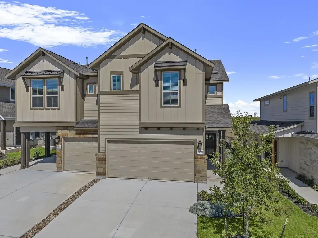 2208B Cornfield Drive Pflugerville TX 78660