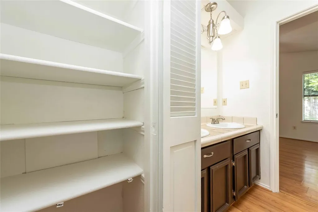 10716 N Platt River Drive Austin TX 78748