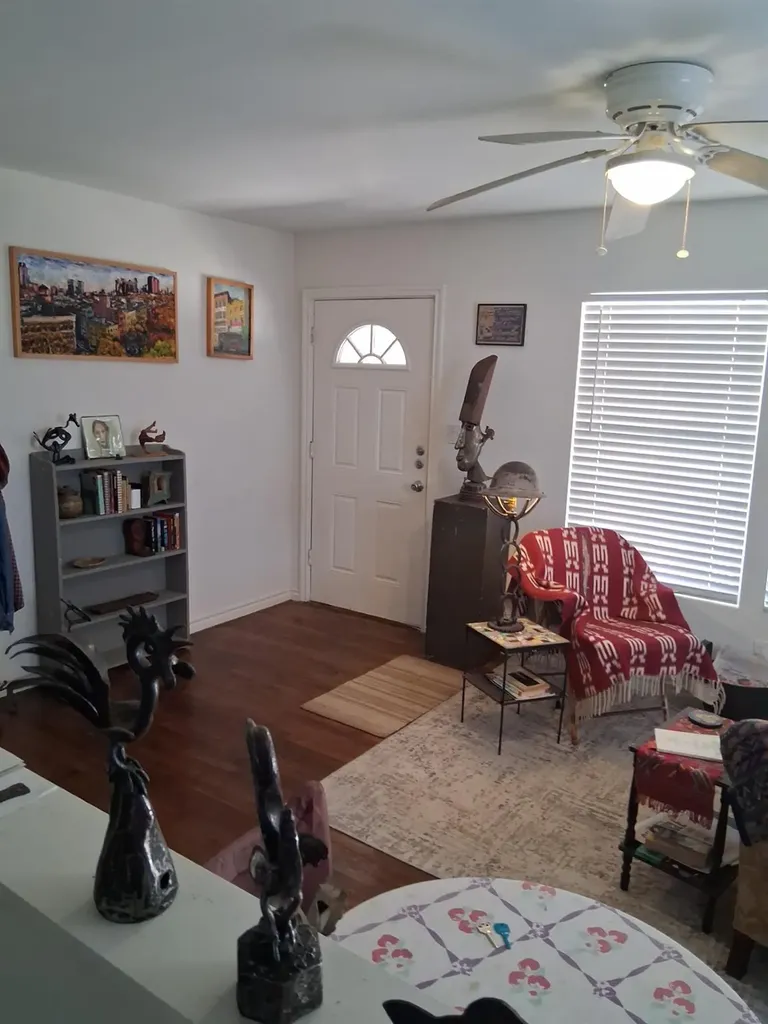 1119 Mark Street Austin TX 78721