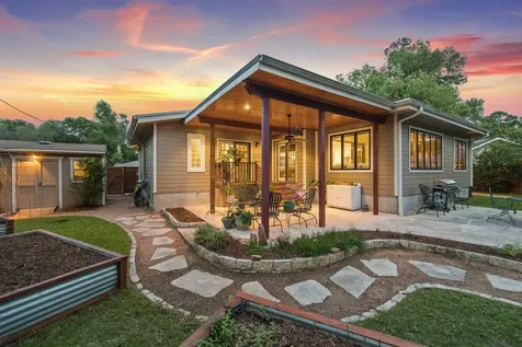 2621 W 49th Street Austin TX 78731