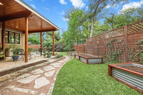 2621 W 49th Street Austin TX 78731