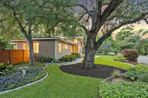 2621 W 49th Street Austin TX 78731