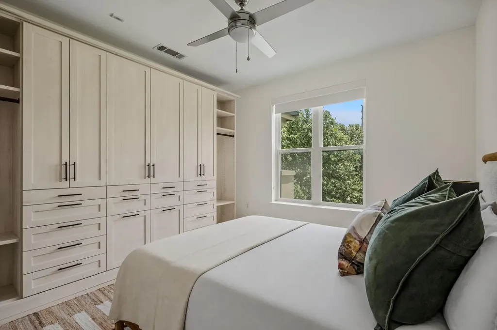 2721 Dulce Lane Austin TX 78704