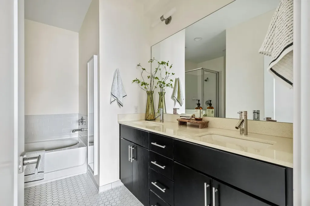 2721 Dulce Lane Austin TX 78704