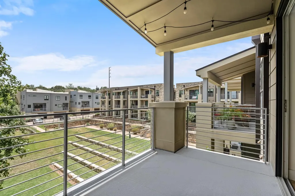 2721 Dulce Lane Austin TX 78704