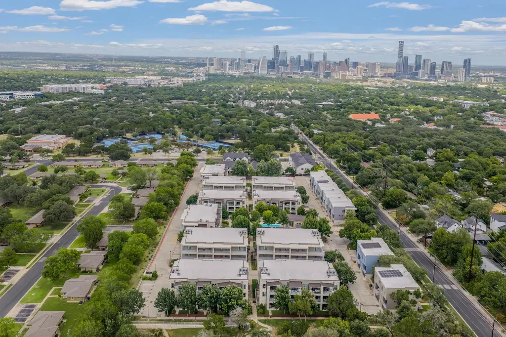 2721 Dulce Lane Austin TX 78704