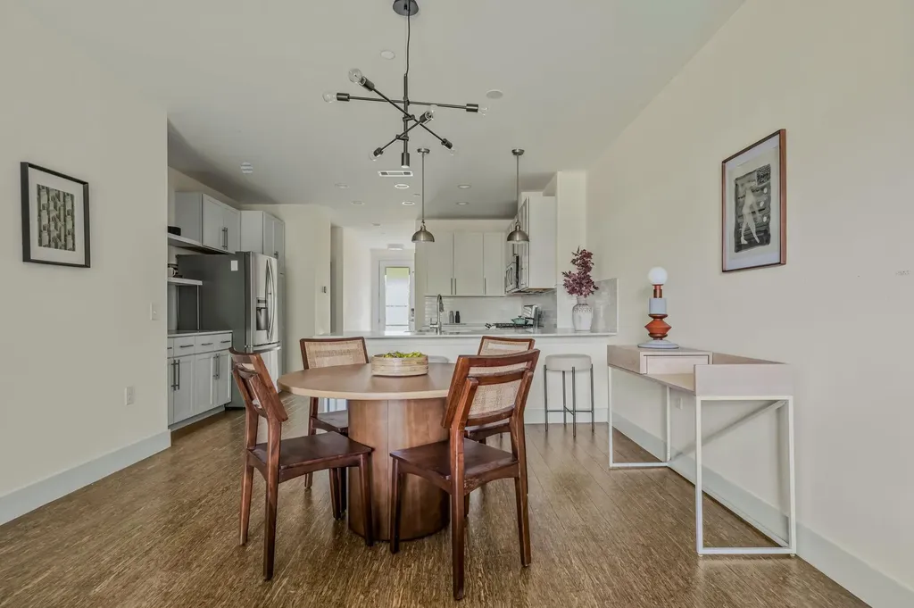 2721 Dulce Lane Austin TX 78704