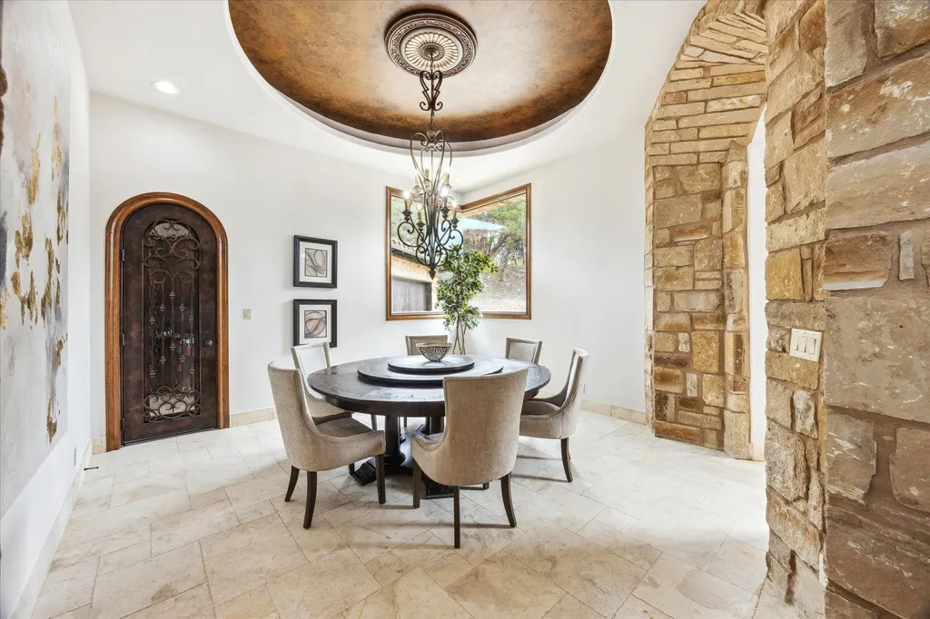 709 S Angel Light Drive Spicewood TX 78669