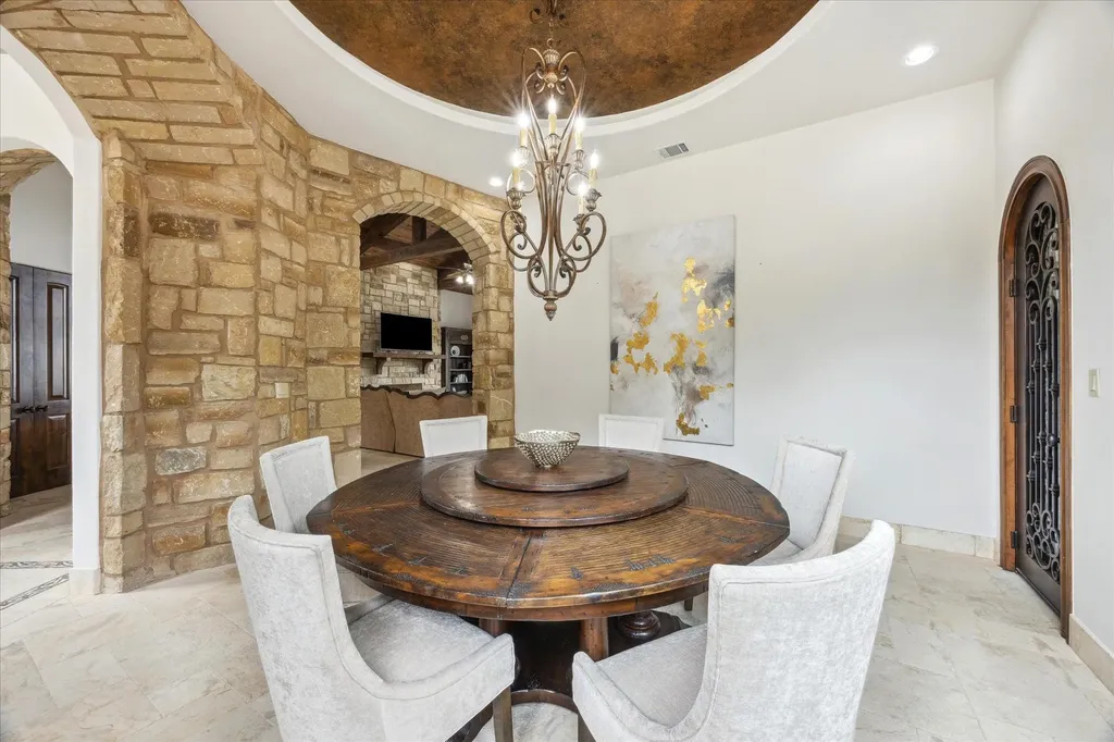 709 S Angel Light Drive Spicewood TX 78669
