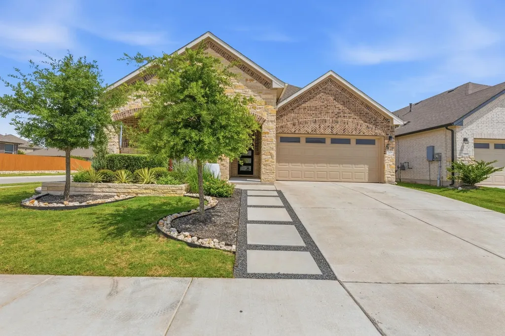 2105 Wildhorse Street Leander TX 78641