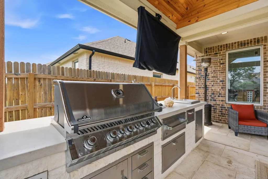 2105 Wildhorse Street Leander TX 78641