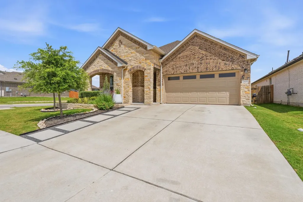2105 Wildhorse Street Leander TX 78641