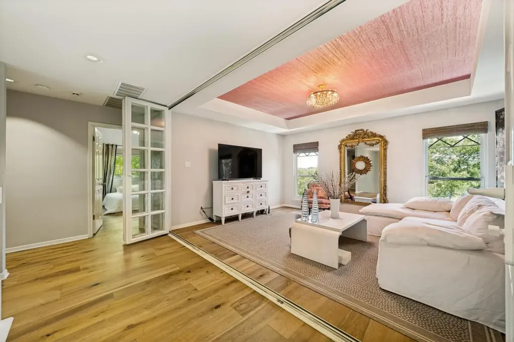 10024 Circleview Drive Austin TX 78733