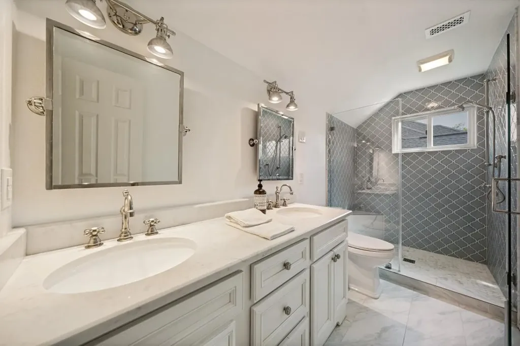 10024 Circleview Drive Austin TX 78733