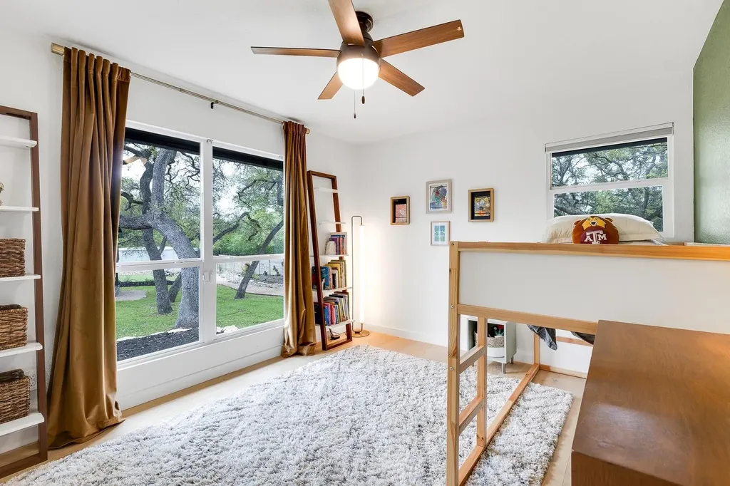 9105 Elm Creek Cove Austin TX 78736