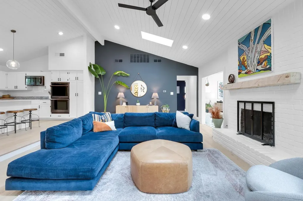 9105 Elm Creek Cove Austin TX 78736