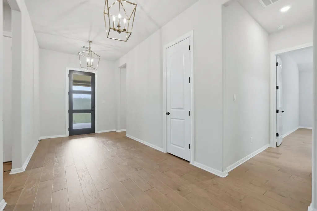 7609 Paruline Drive Austin TX 78738