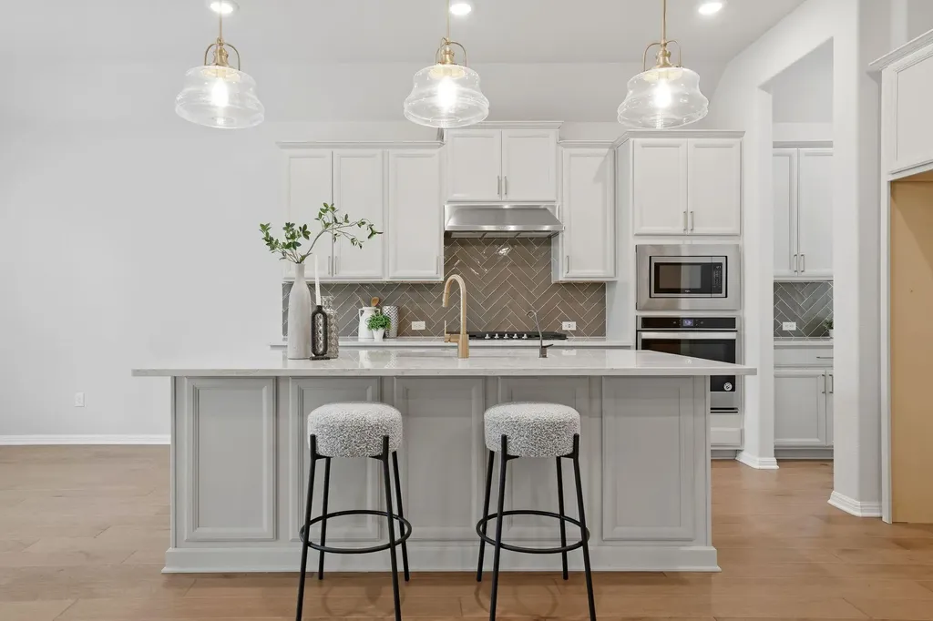 7609 Paruline Drive Austin TX 78738