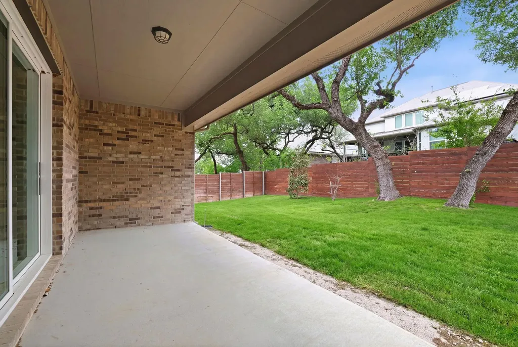7609 Paruline Drive Austin TX 78738