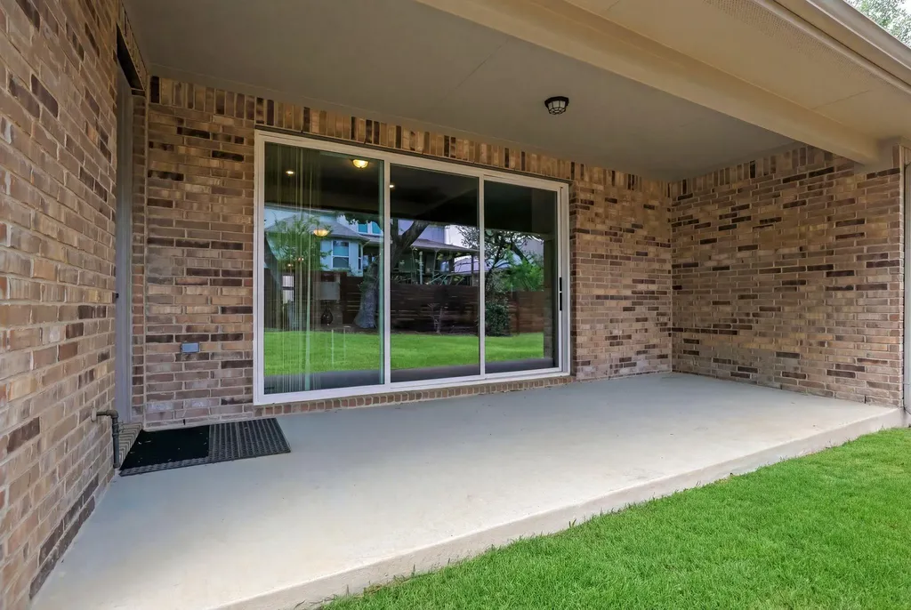 7609 Paruline Drive Austin TX 78738