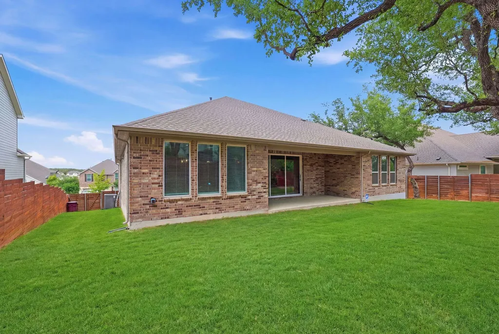 7609 Paruline Drive Austin TX 78738