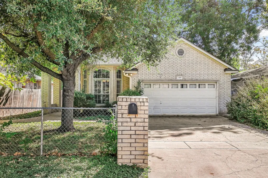 409 E Austin Avenue Round Rock TX 78664
