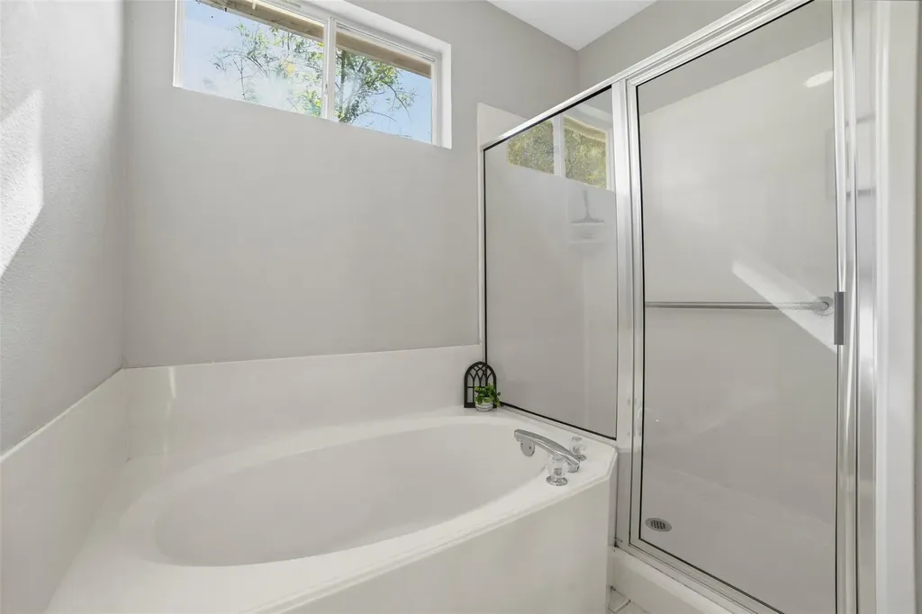 409 E Austin Avenue Round Rock TX 78664