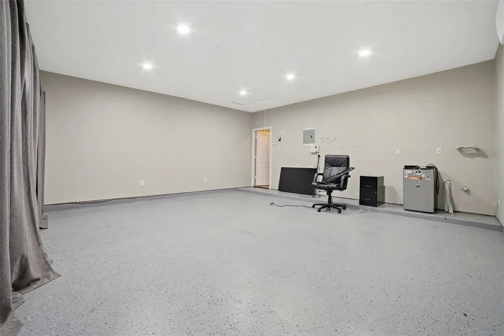 409 E Austin Avenue Round Rock TX 78664