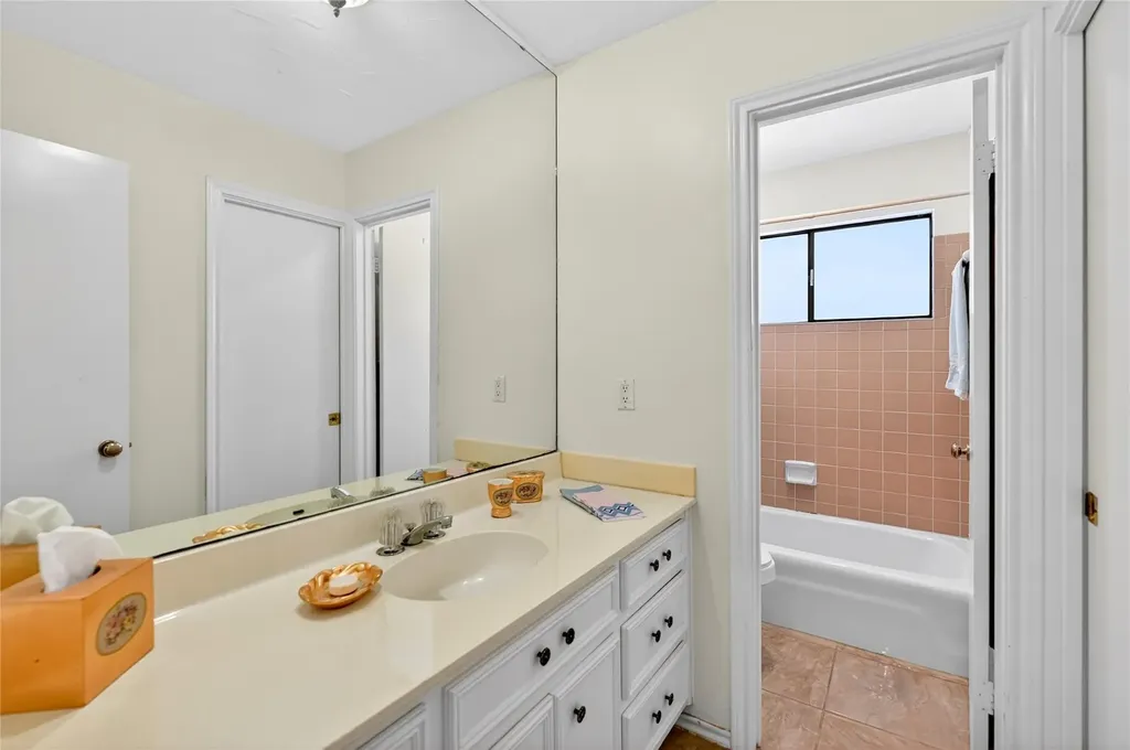 5001 Sevan Cove Austin TX 78731