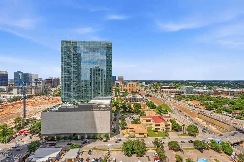 610 Davis Street Austin TX 78701