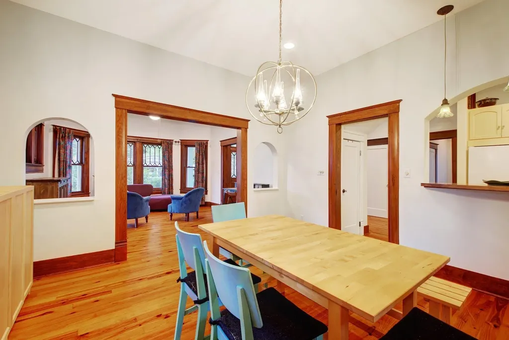 4304 Avenue A Austin TX 78751