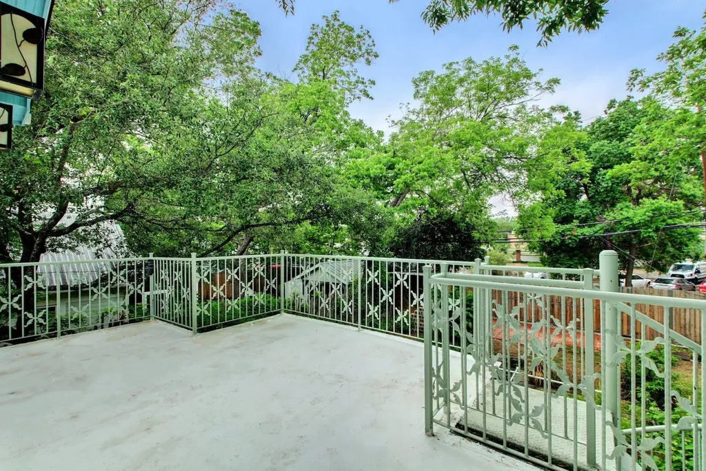 4304 Avenue A Austin TX 78751