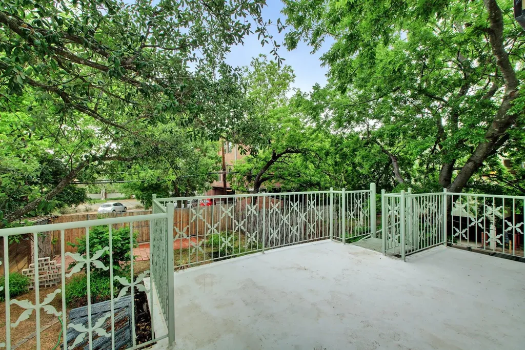 4304 Avenue A Austin TX 78751