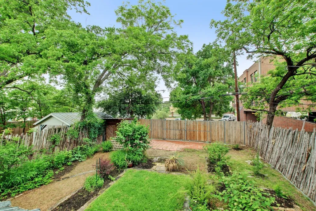 4304 Avenue A Austin TX 78751