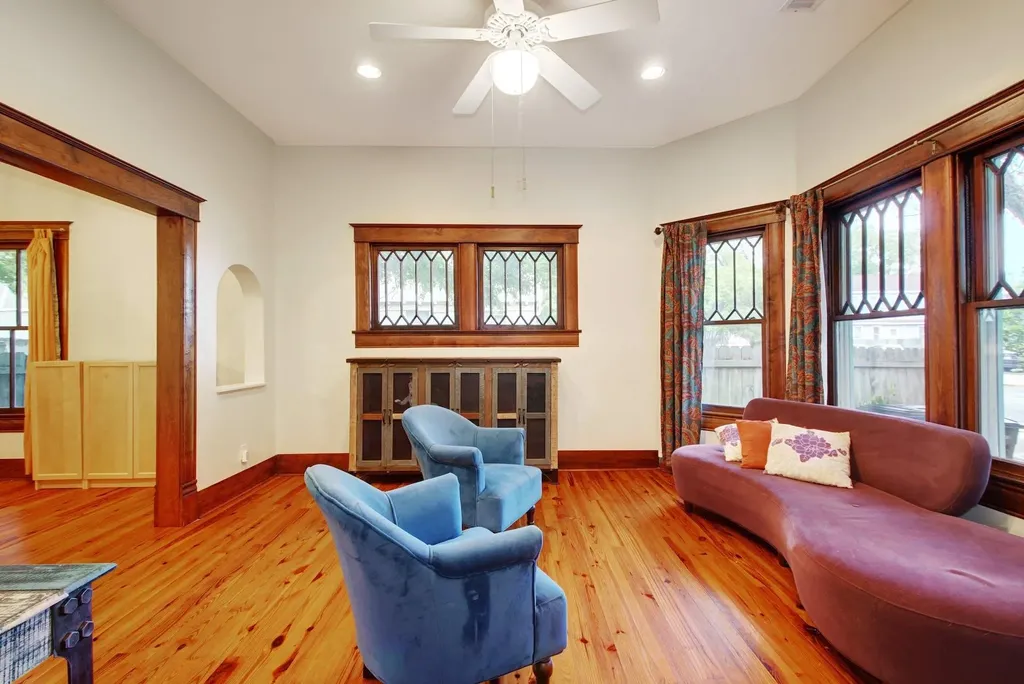 4304 Avenue A Austin TX 78751