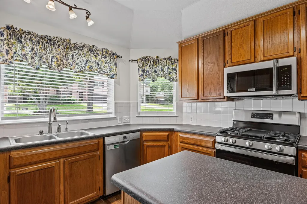1824 Red Rock Drive Round Rock TX 78665