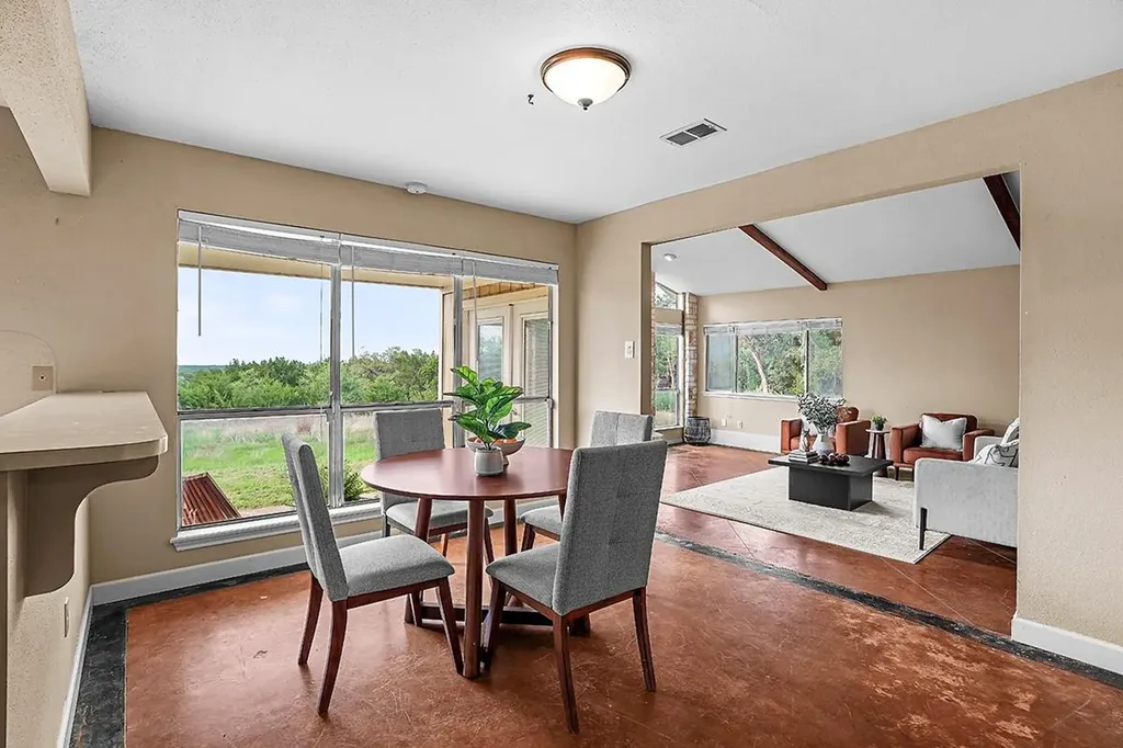 102 Rocky Creek Road Dripping Springs TX 78620