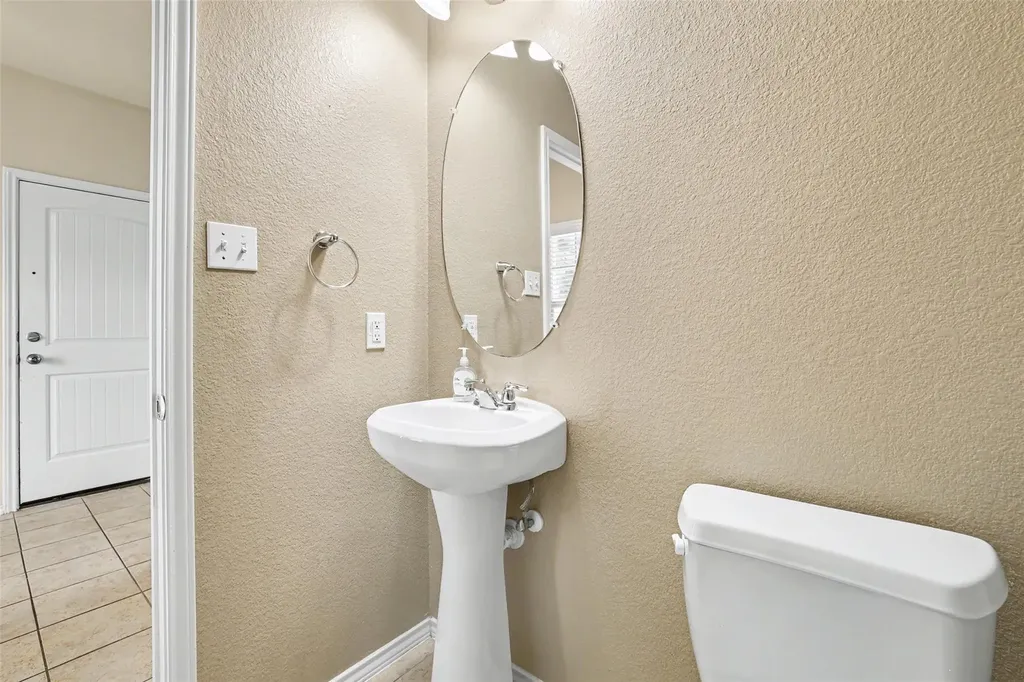 400 Falcon Lane Leander TX 78641