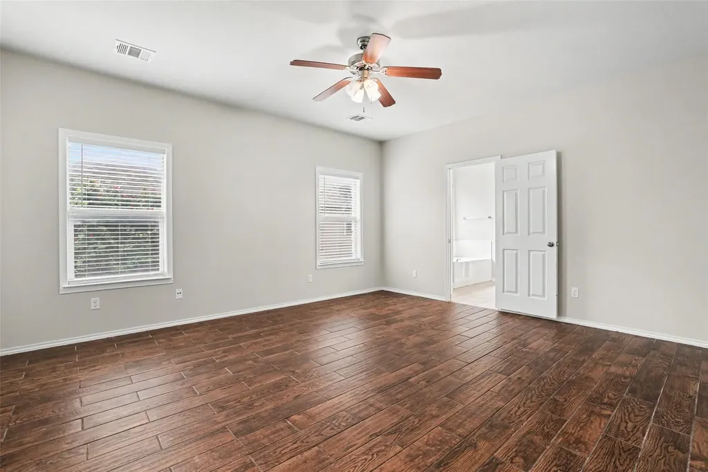 400 Falcon Lane Leander TX 78641