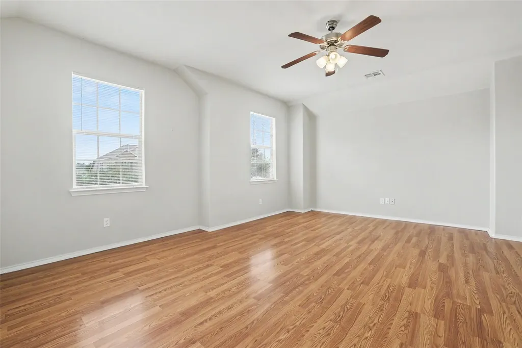 400 Falcon Lane Leander TX 78641